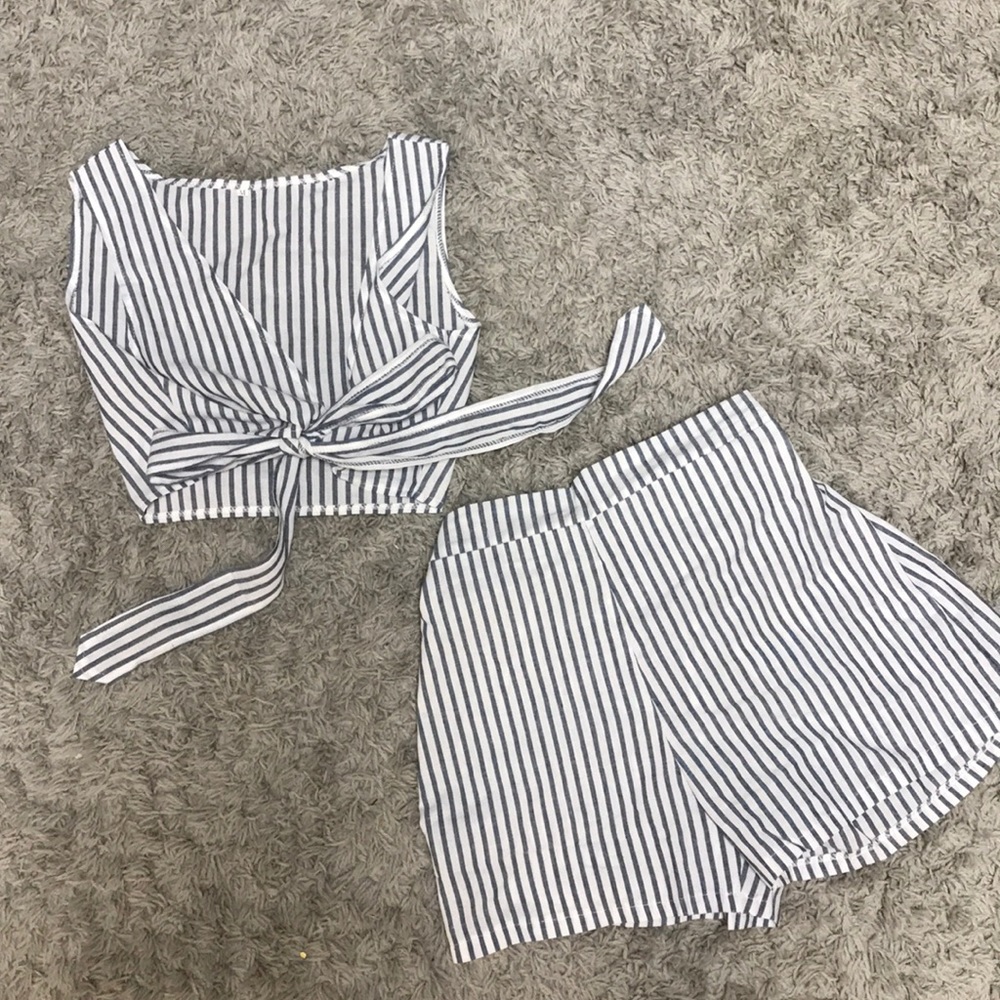 Stripped set (2 piece)